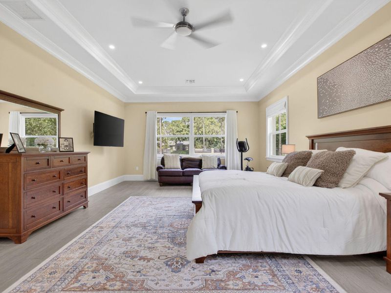 1st Floor Master Bedroom