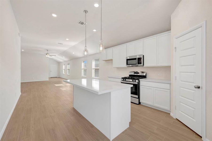 Furnished interior view inside a new home in Mobberly Farms, Pilot Point (Image 7).