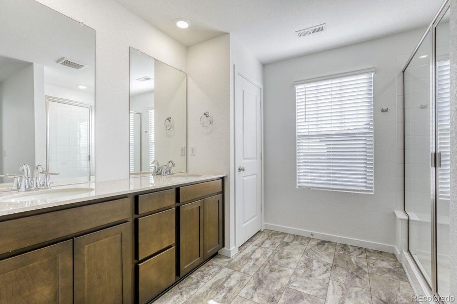 Furnished interior view inside a new home in Parterre, Thornton (Image 6). Furnished interior view inside a new home in Parterre, Thornton (Image 6).