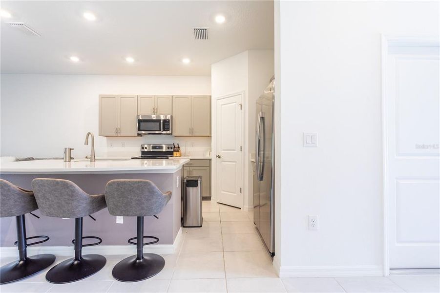 Furnished interior view inside a new home in , Sarasota (Image 9).