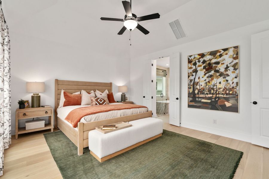 Plan 1565 Main Bedroom Representative Photo Plan 1565 Main Bedroom Representative Photo