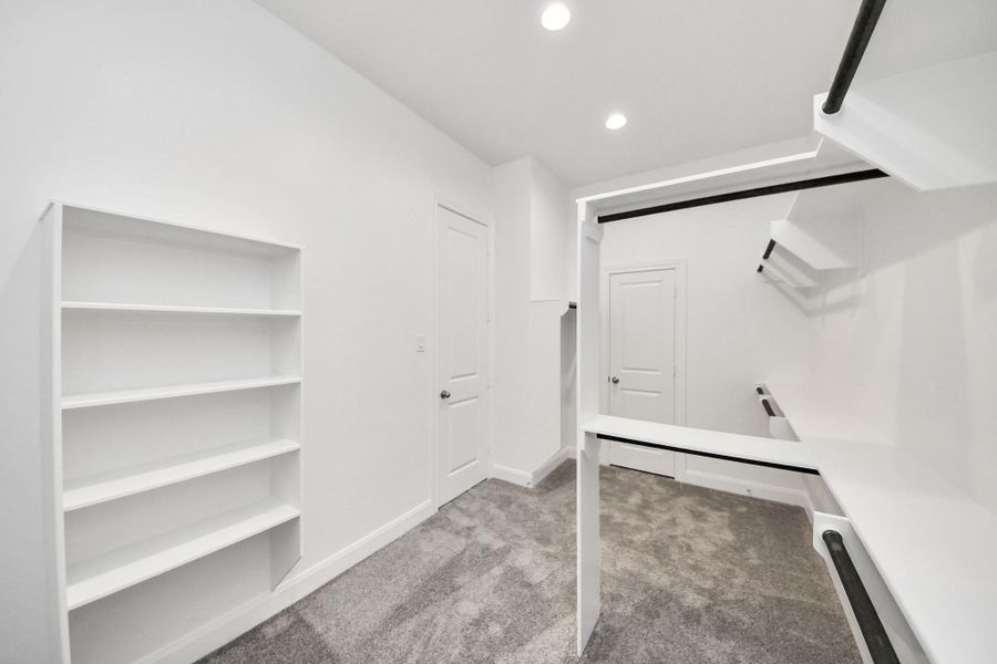 Image 41 of a home in Marvida.