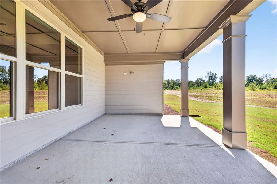 Exterior details and patio area of a home in , Jefferson (Image 4).