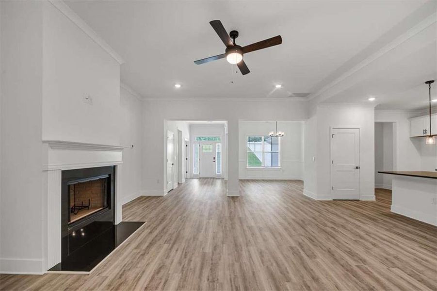 Spacious, unfurnished interior of a new home in Tuscany Hills, Douglasville (Image 30).