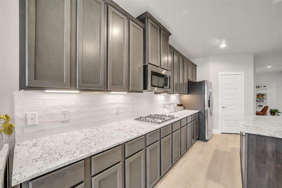Furnished interior view inside a new home in Beacon Hill, Waller (Image 27).