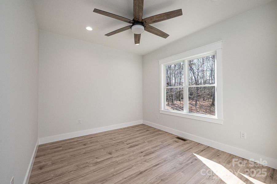 Main Level #2 Bedroom Main Level #2 Bedroom