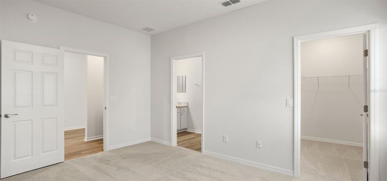 Spacious, unfurnished interior of a new home in The Crossings - Single-Family Homes, St. Cloud (Image 24).