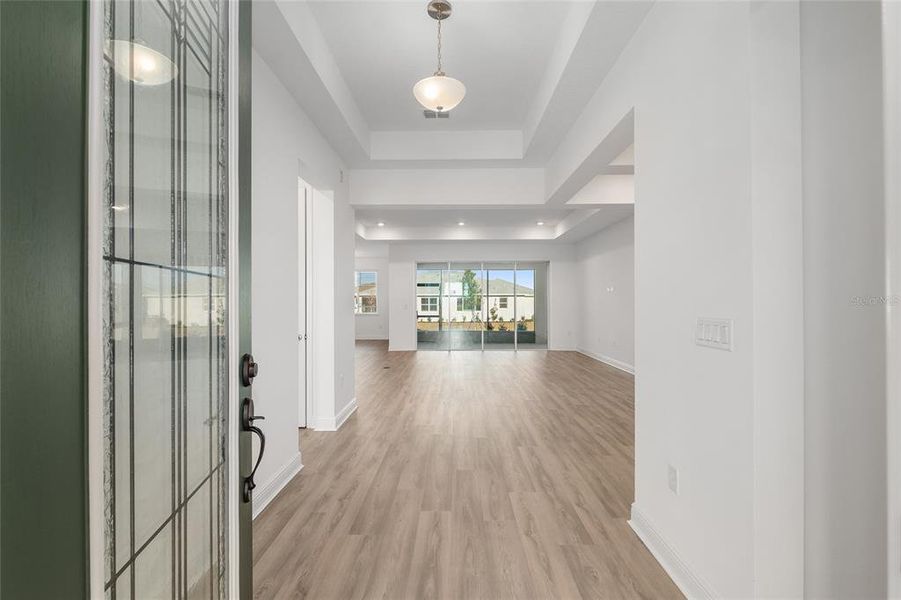 Spacious, unfurnished interior of a new home in , Ocala (Image 24).