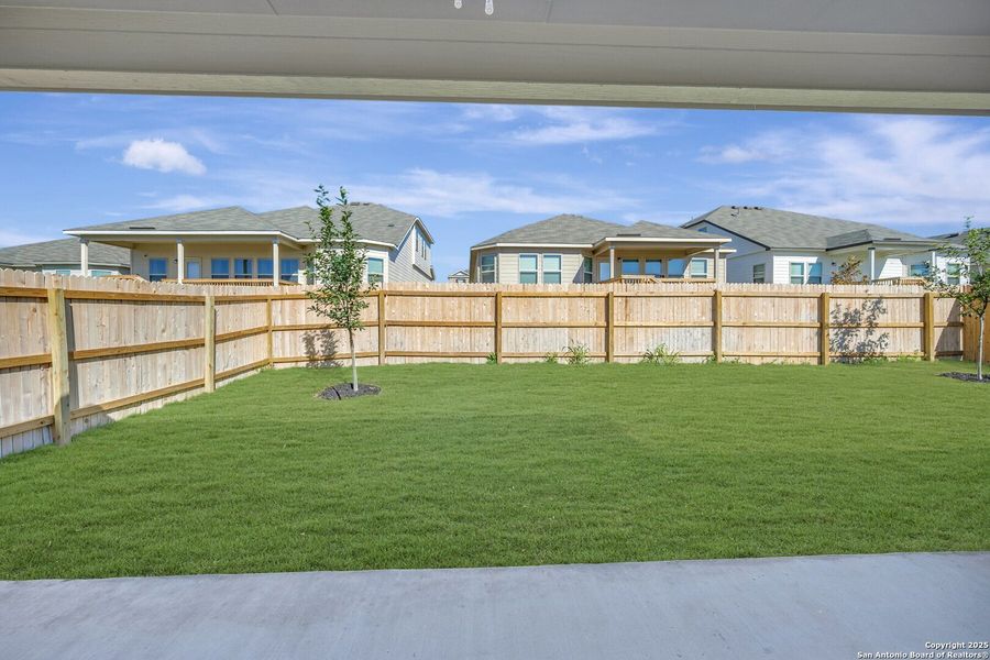 Exterior details and patio area of a home in Greenspoint Heights, Seguin (Image 4).