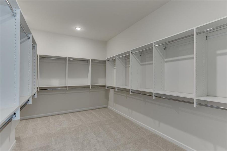 Spacious, unfurnished interior of a new home in , Cumming (Image 37).