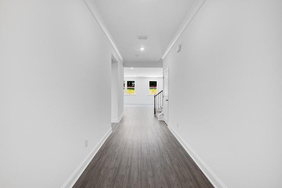 Spacious, unfurnished interior of a new home in Bailey Fence, Dacula (Image 27).