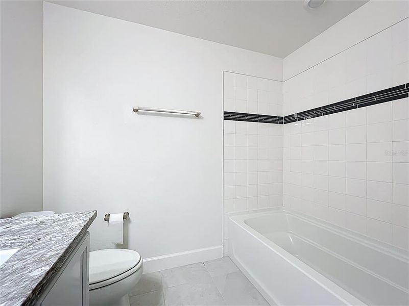 BATHROOM 1