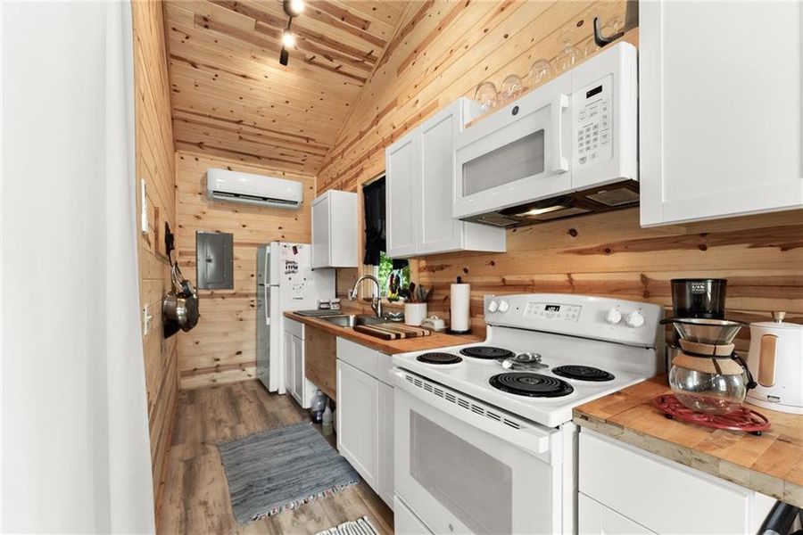Furnished interior view inside a new home in , Cleveland (Image 5).