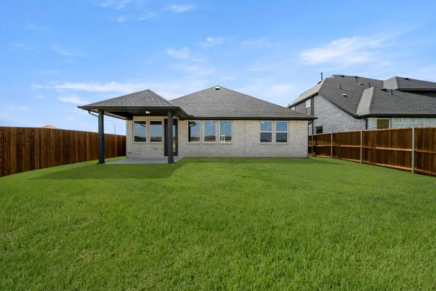 Representative exterior details of a home built from the Liberty by Rockwell Homes in Wildflower Ranch, Justin (Image 3).