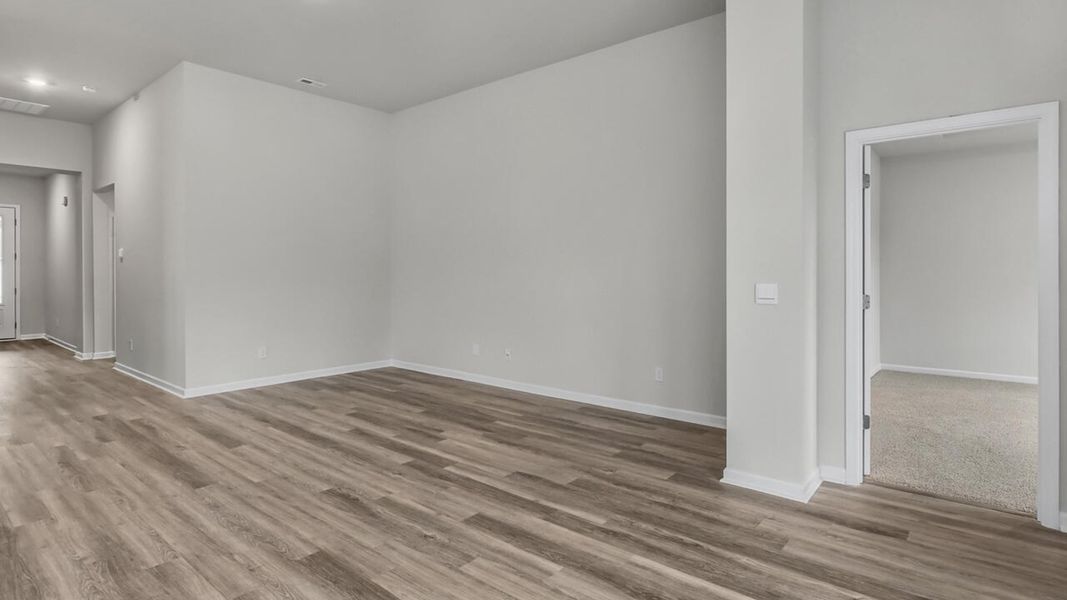 Spacious, unfurnished interior of a new home in Grayson Park, Leland (Image 13).