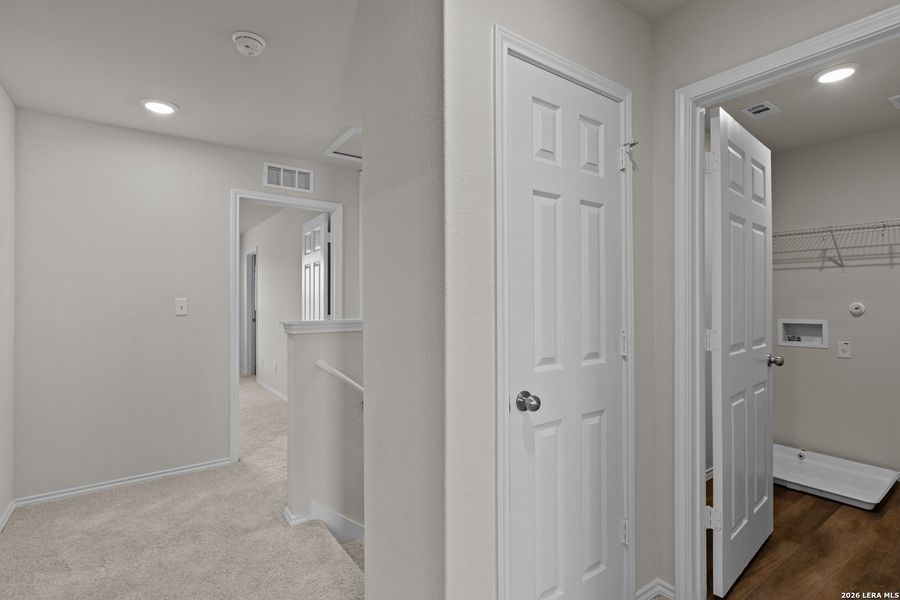 Spacious, unfurnished interior of a new home in , New Braunfels (Image 29).