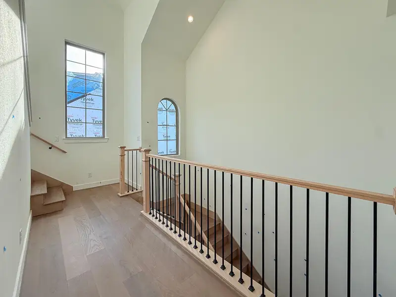 Image 18 of a home in .