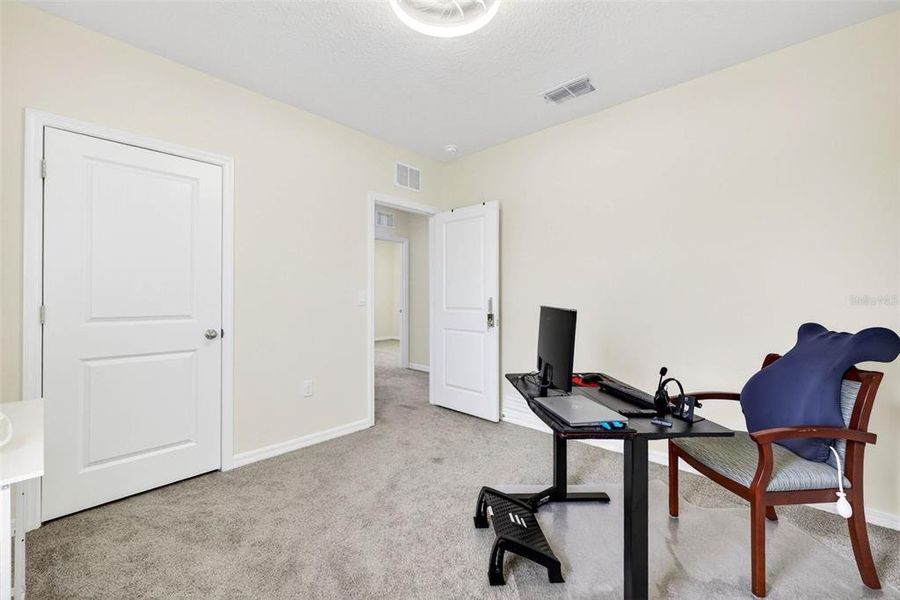 Furnished interior view inside a new home in , Zephyrhills (Image 12).