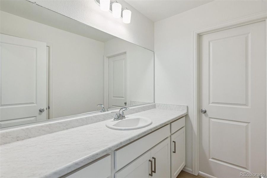 Furnished interior view inside a new home in Turnberry, Commerce City (Image 5).