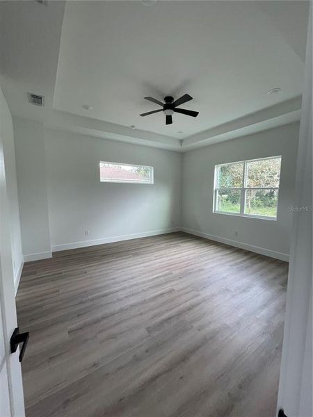Spacious, unfurnished interior of a new home in , Eustis (Image 26).