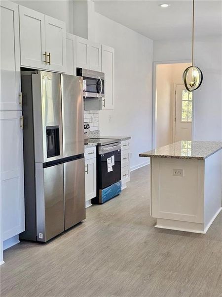 Furnished interior view inside a new home in , Hogansville (Image 9).