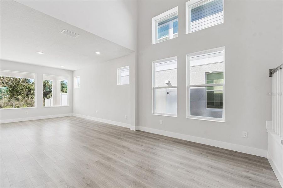 Spacious, unfurnished interior of a new home in Persimmon Park - Garden Series, Wesley Chapel (Image 41).
