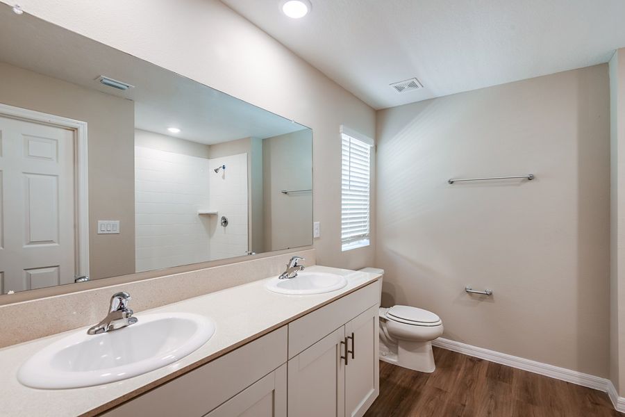 Furnished interior view inside a new home in Crosswinds, Haines City (Image 6).