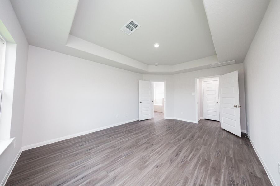 Image 14 of a home in Granger Pines.