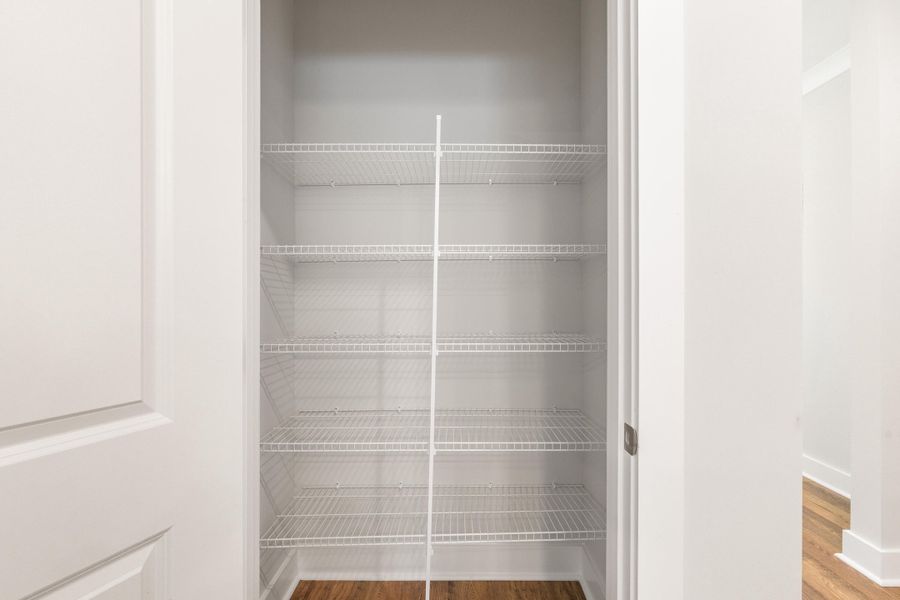 Spacious, unfurnished interior of a new home in , Charleston (Image 57).