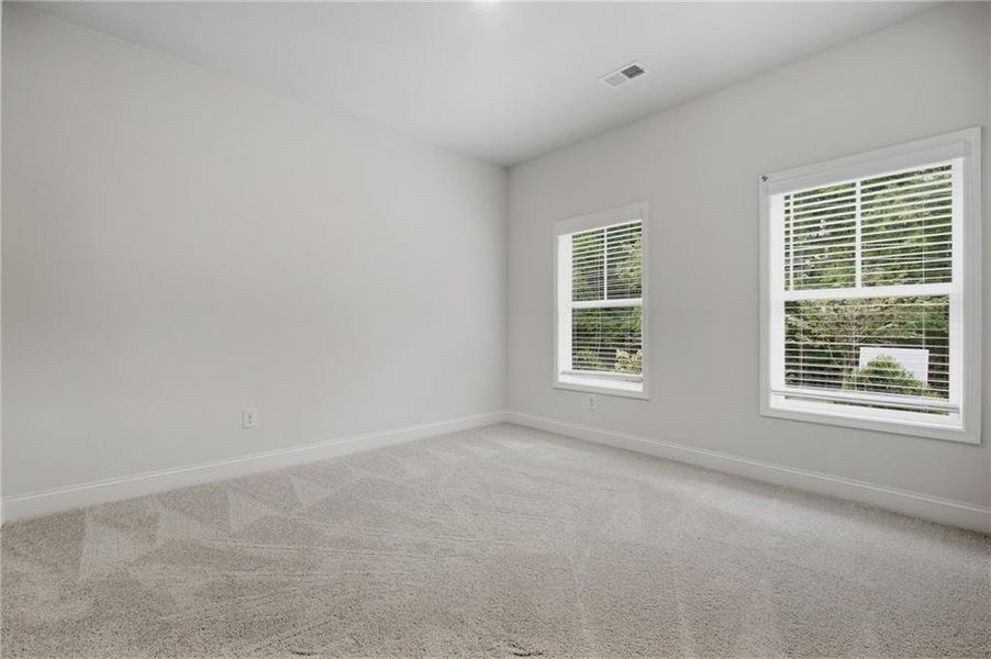 Spacious, unfurnished interior of a new home in , Mableton (Image 28).