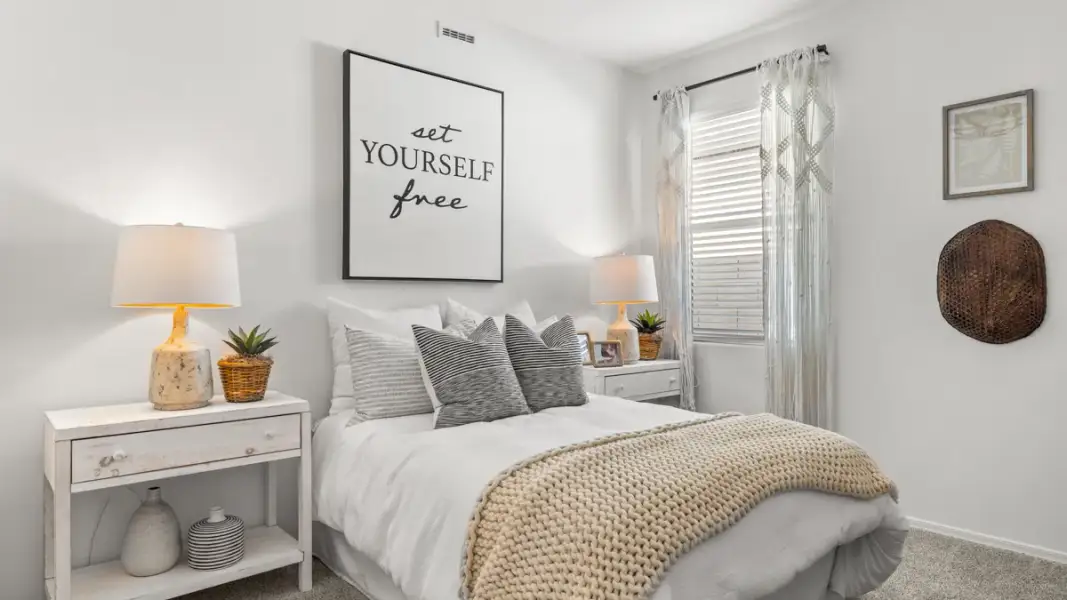 Furnished interior view inside a new home in Rio Rancho Estates, Wittmann (Image 8).