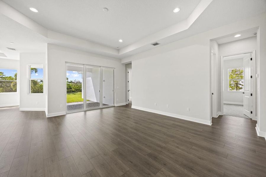 21_0o1a0389 21_0o1a0389