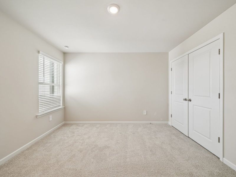Spacious, unfurnished interior of a new home in Brooks Lake, Loganville (Image 15). Spacious, unfurnished interior of a new home in Brooks Lake, Loganville (Image 15).
