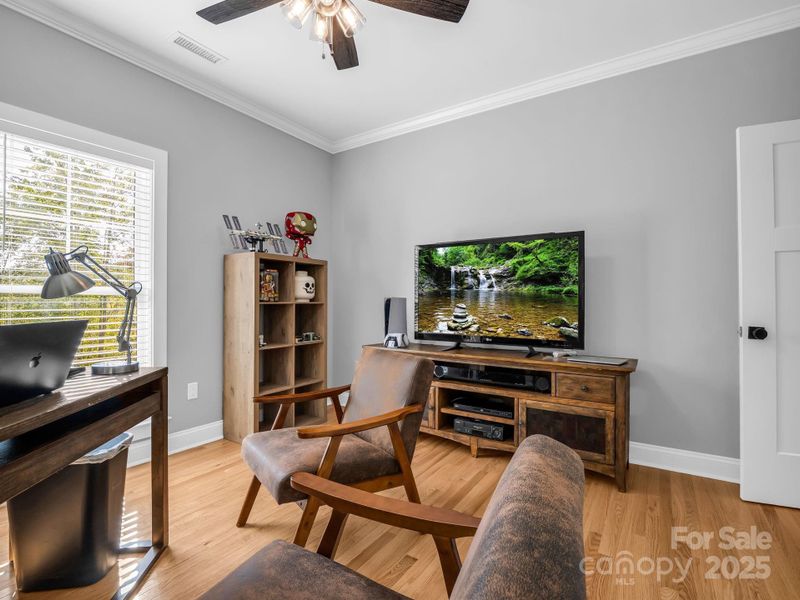 Furnished interior view inside a new home in , Columbus (Image 24).