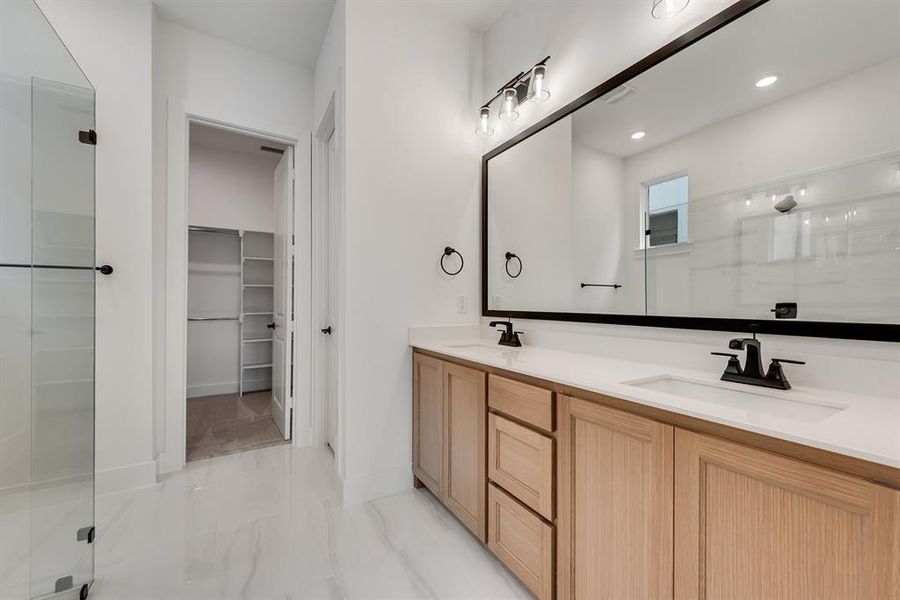 Furnished interior view inside a new home in Fields - 40' Lots, Frisco (Image 15). Furnished interior view inside a new home in Fields - 40' Lots, Frisco (Image 15).