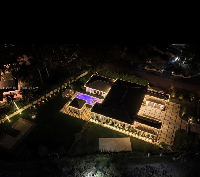 Community amenities in , Palmetto Bay (Image 31).