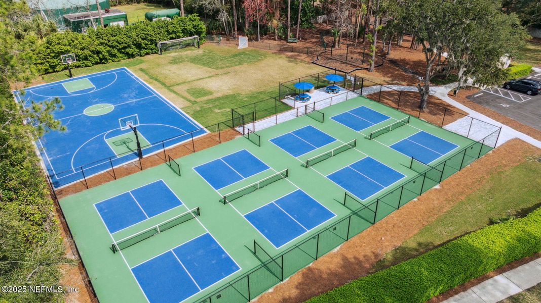 Community amenities in , Ponte Vedra Beach (Image 10).