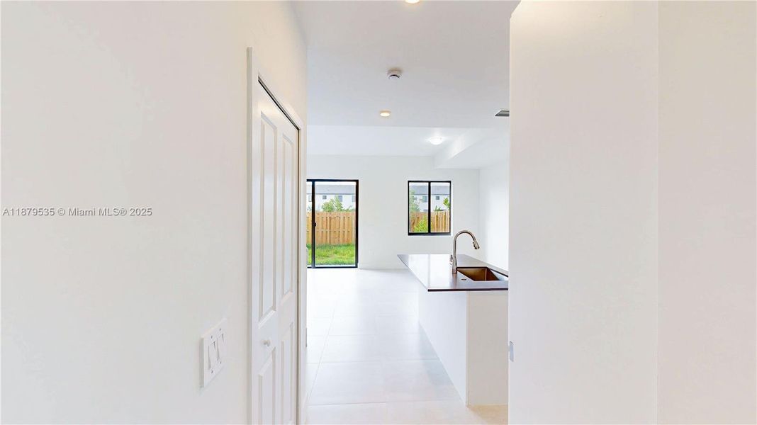 Image 50 of a home in .