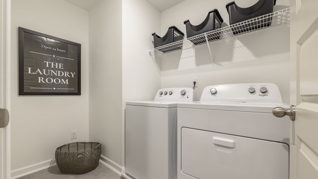 Close-up of interior finishes inside a home in Barrett Cove, Marietta (Image 19).