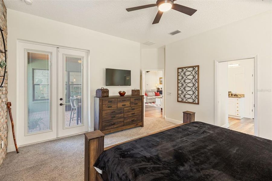 Furnished interior view inside a new home in , Plant City (Image 26).