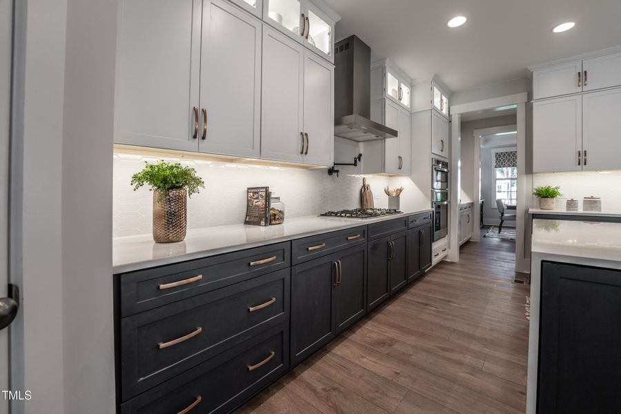 (9) - Grayson by HHHunt Homes- Kitchen