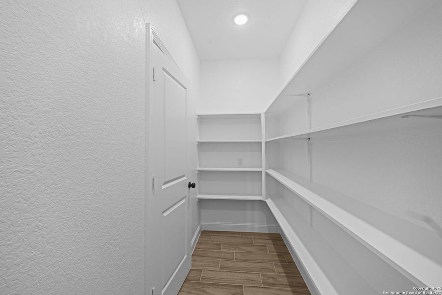 Image 41 of a home in .