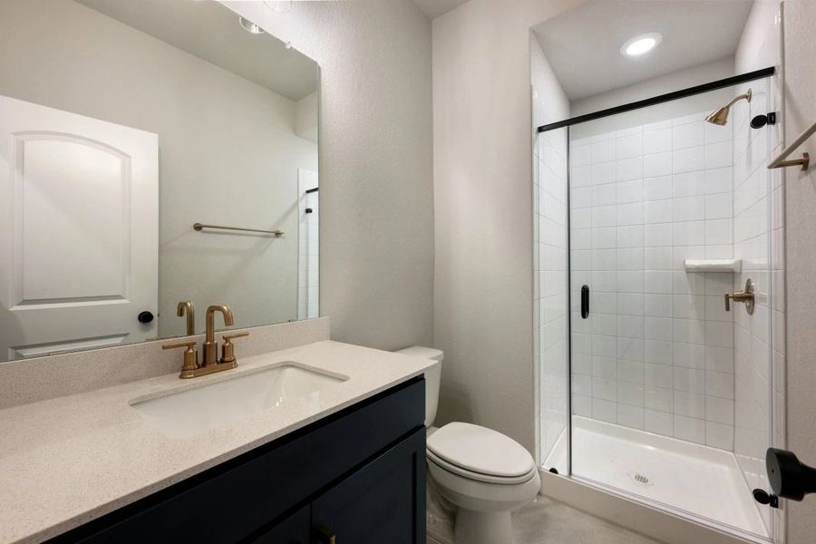 Furnished interior view inside a new home in Berry Creek Highlands, Georgetown (Image 18).