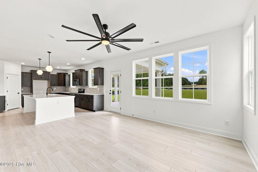 Spacious, unfurnished interior of a new home in Legacy Lakes, Aberdeen (Image 26).