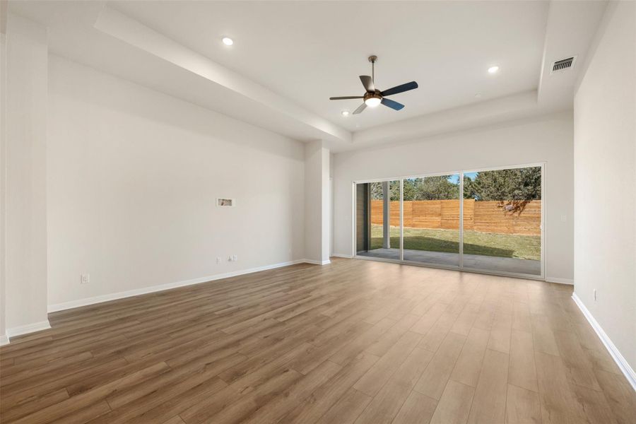Representative images and renderings are for illustrative purposes. Actual structural options and design finishes of home may vary. Representative images and renderings are for illustrative purposes. Actual structural options and design finishes of home may vary.