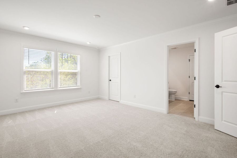 Spacious, unfurnished interior of a new home in Salem Bay, Beaufort (Image 18). Spacious, unfurnished interior of a new home in Salem Bay, Beaufort (Image 18).
