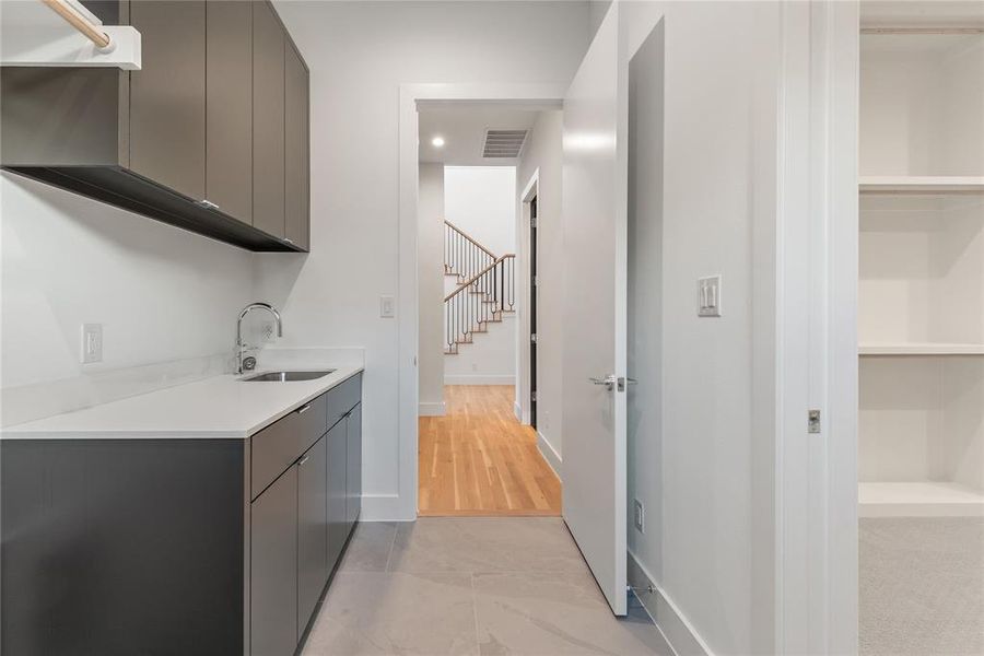 Furnished interior view inside a new home in , Dallas (Image 35).