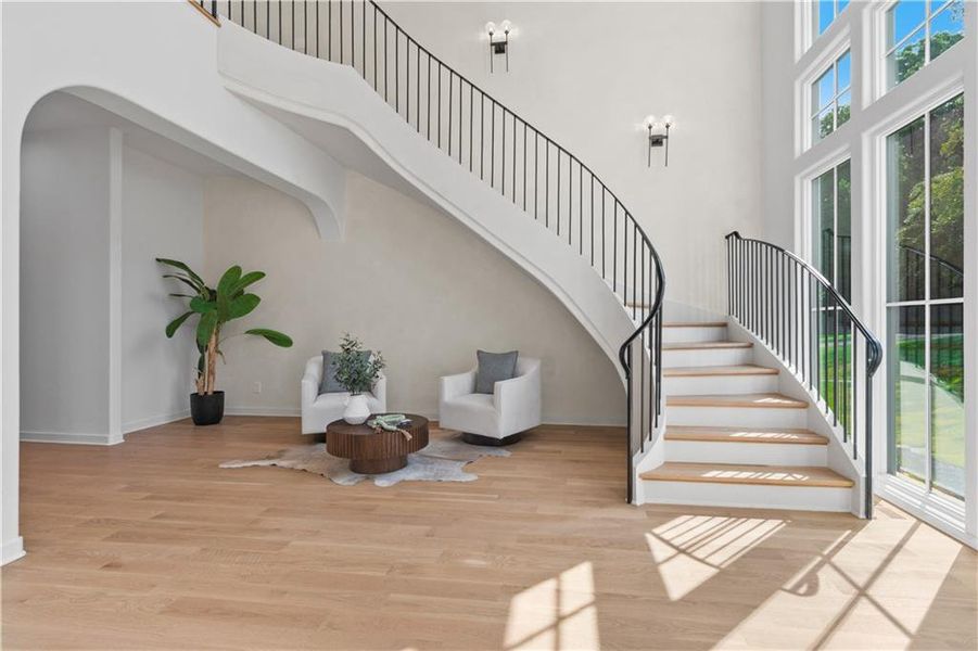 Spacious, unfurnished interior of a new home in , Alpharetta (Image 21).