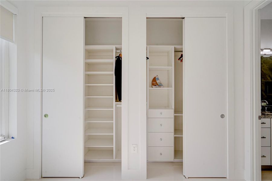 First-Floor Bedroom Ensuite First-Floor Bedroom Ensuite