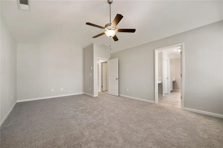 Spacious, unfurnished interior of a new home in , Newnan (Image 26).